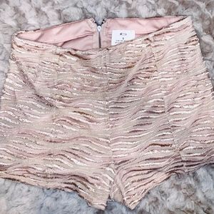Urban Outfitters high-waisted statement short (S)